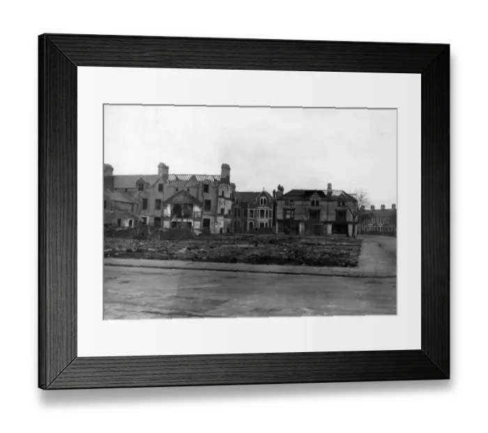 Framed Print : Air raid damage at De Burgh Street, Cardiff. Circa 1941