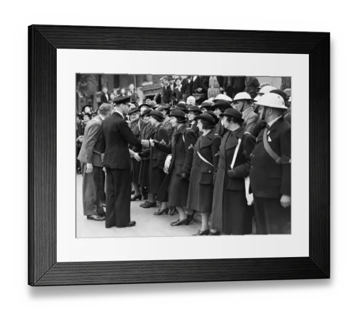 Framed Print : His Majesty King George VI shakes hands with members of women Framed Print : His Majesty King George VI shakes hands with members of women