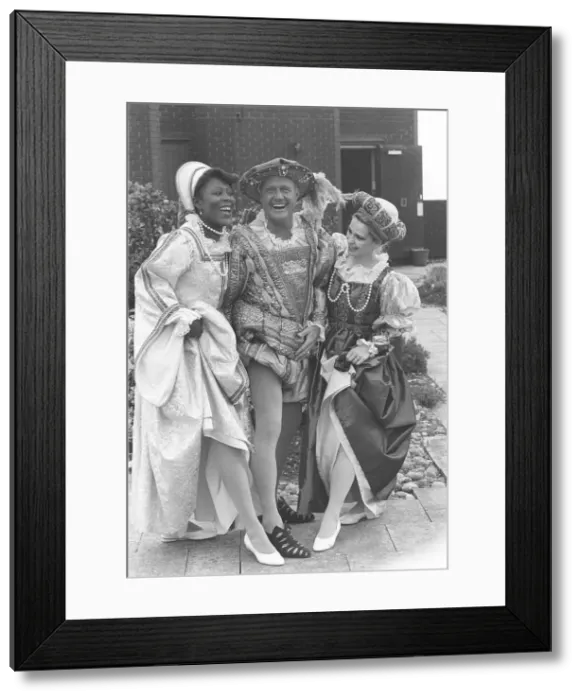 Framed Print : ITs A ROYAL KNOCKOUT - TOYAH WILCOX Framed Print : ITs A ROYAL KNOCKOUT - TOYAH WILCOX