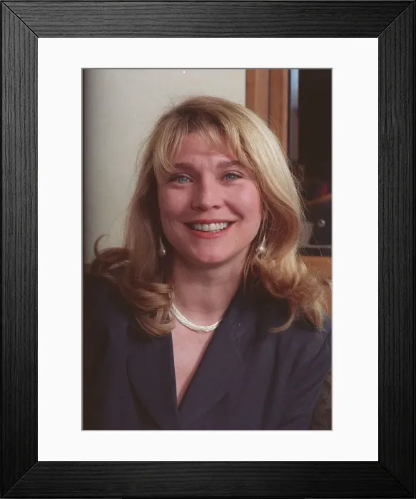 Framed Print : AMANDA REDMAN 04 / 01 / 1995 Framed Print : AMANDA REDMAN 04 / 01 / 1995