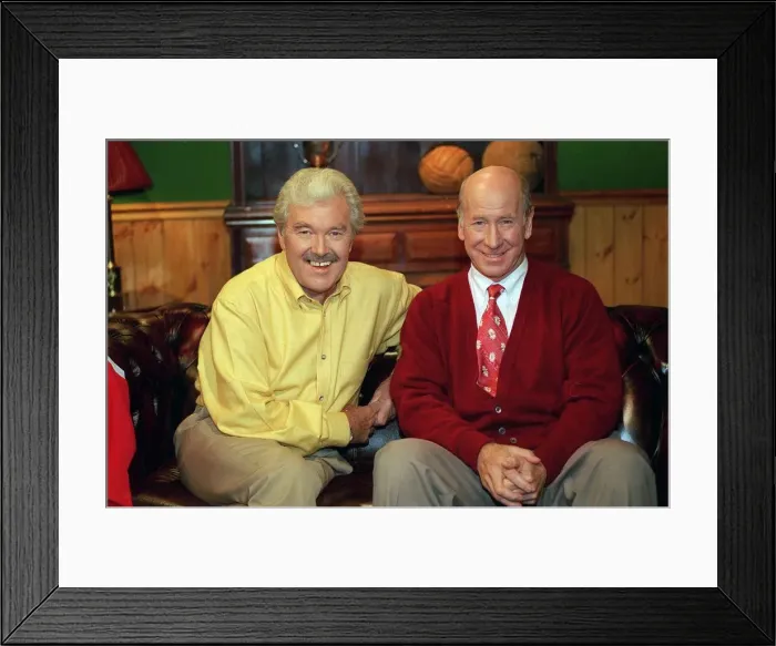 Framed Print : DICKIE DAVIES AND JACK CHARLTON AT SKY SPORTS GOLD TV STUDIO 31st October 1995 Framed Print : DICKIE DAVIES AND JACK CHARLTON AT SKY SPORTS GOLD TV STUDIO 31st October 1995
