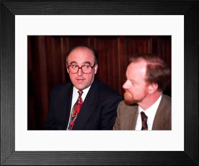 Framed Print : JOHN SMITH & ROBIN COOK 15 / 04 / 1992 Framed Print : JOHN SMITH & ROBIN COOK 15 / 04 / 1992