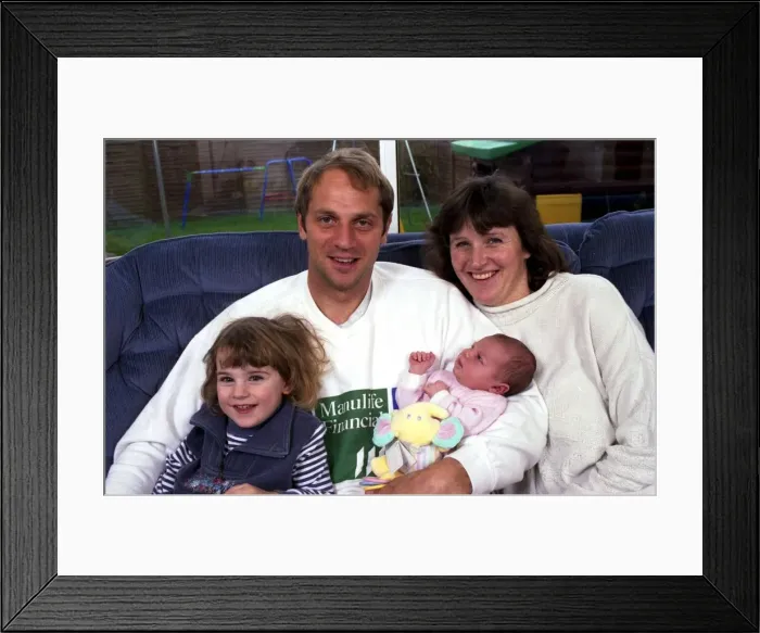 Framed Print : Steve Redgrave, British Olympic rower with his wife Anne and daughters Natalie