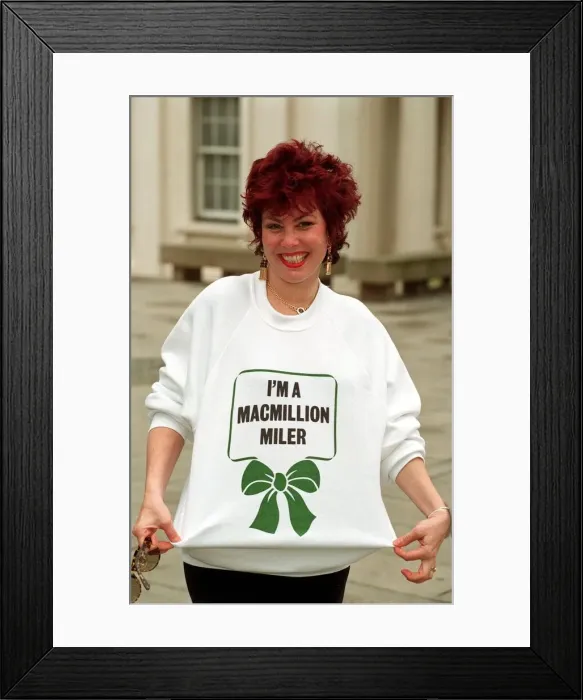 Framed Print : RUBY WAX AT MACMILLAN NURSE APPEAL PHOTO SHOOT 01 / 05 / 1992 Framed Print : RUBY WAX AT MACMILLAN NURSE APPEAL PHOTO SHOOT 01 / 05 / 1992