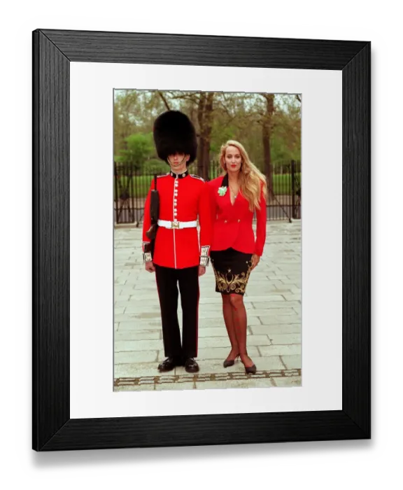Framed Print : JERRY HALL AT MACMILLAN NURSE APPEAL PHOTO SHOOT 01  /  05  /  1992