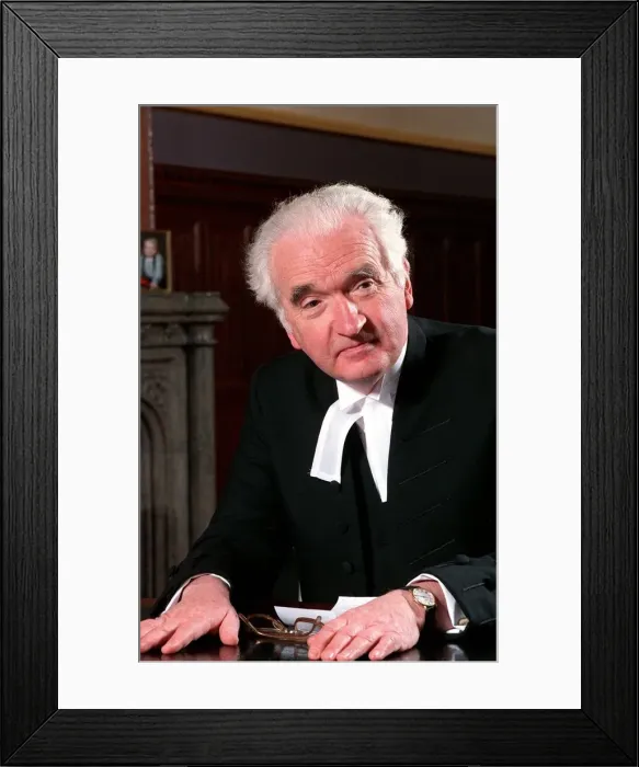 Framed Print : LORD MACKAY, THE LORD CHANCELLOR, IN CHAMBERS - 11 / 12 / 1992 Framed Print : LORD MACKAY, THE LORD CHANCELLOR, IN CHAMBERS - 11 / 12 / 1992