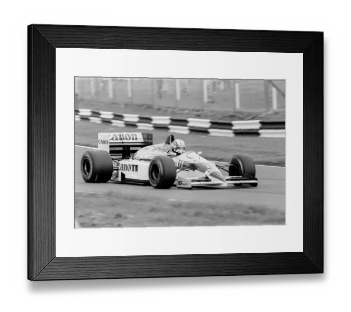 Framed Print : NIGEL MANSELL, BRITISH FORMULA ONE RACING DRIVER F1 AT BRANDS HATCH - 12 / 07 / 1986 Framed Print : NIGEL MANSELL, BRITISH FORMULA ONE RACING DRIVER F1 AT BRANDS HATCH - 12 / 07 / 1986