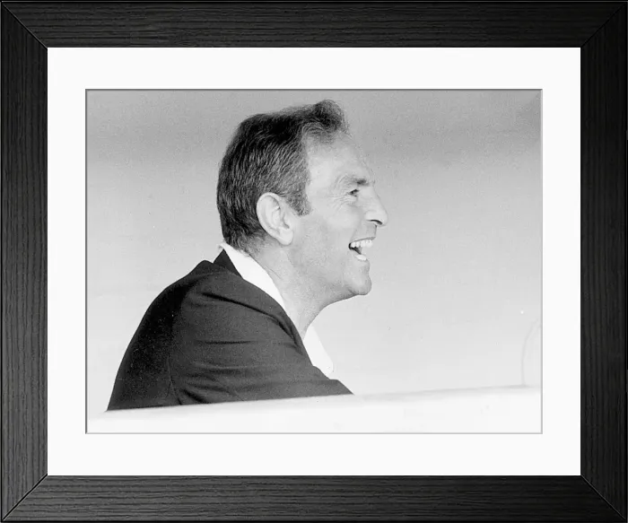 Framed Print : Dave Sexton laughs in the dugout - 19 / 09 / 1979 Framed Print : Dave Sexton laughs in the dugout - 19 / 09 / 1979