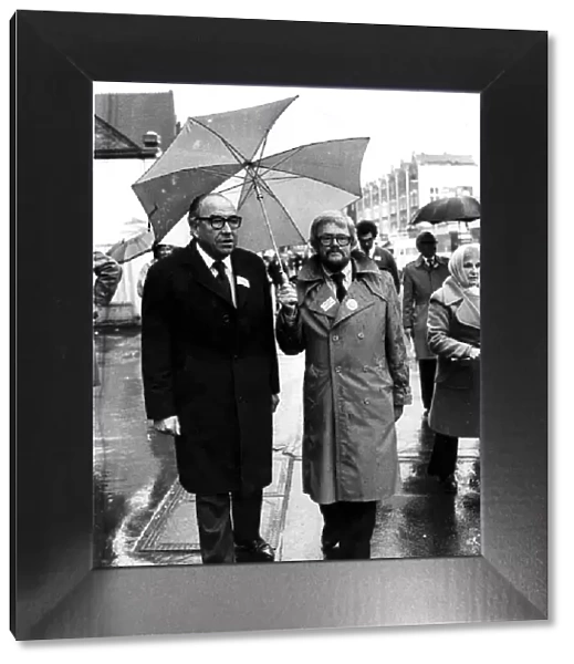 Roy Jenkins with Alliance candidate at Croydon by-election - October 1981