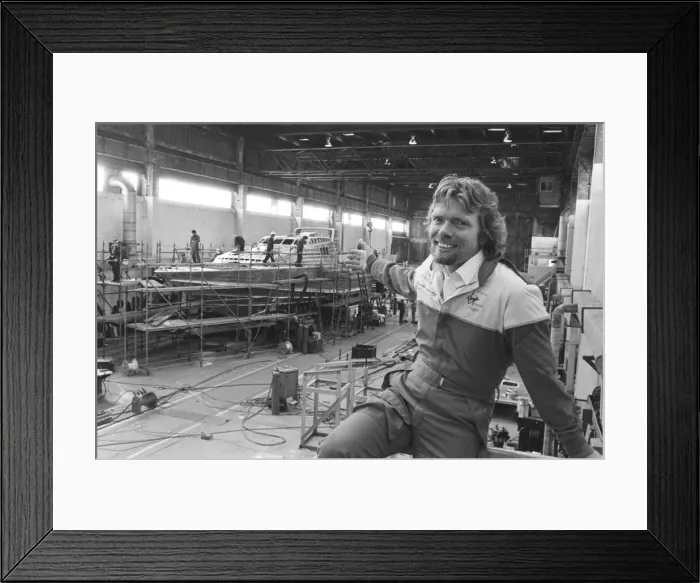 Framed Print : RICHARD BRANSON WITH THE ATLANTIC CHALLENGER II 27  /  03  /  1986