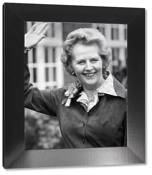 Margaret Thatcher waving looking confident - May 1977 - 06  /  05  /  1977