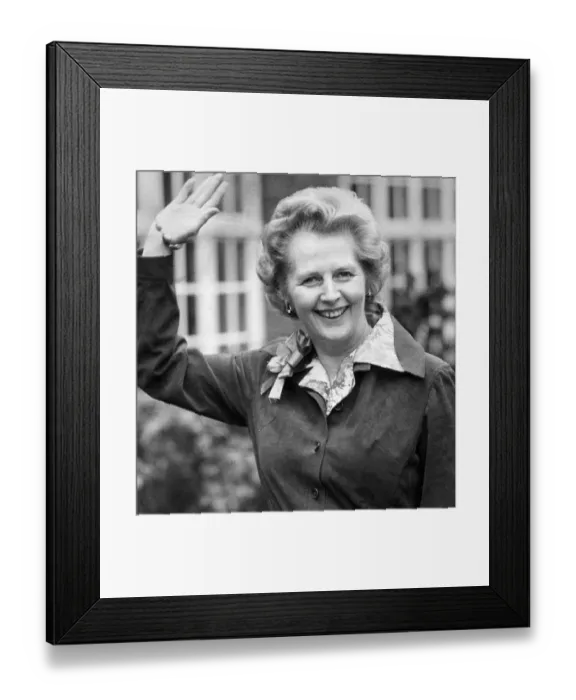 Framed Print : Margaret Thatcher waving looking confident - May 1977 - 06 / 05 / 1977 Framed Print : Margaret Thatcher waving looking confident - May 1977 - 06 / 05 / 1977