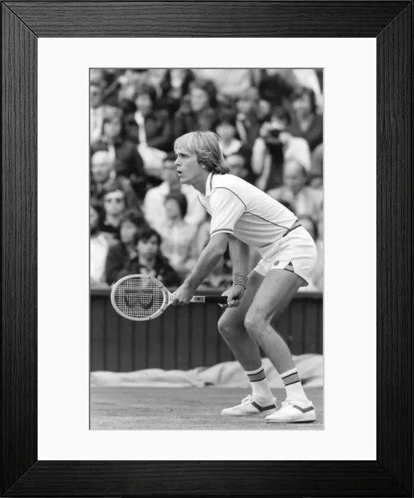Framed Print : John Lloyd in action during tennis match - June 1981 25 / 06 / 1981 Framed Print : John Lloyd in action during tennis match - June 1981 25 / 06 / 1981