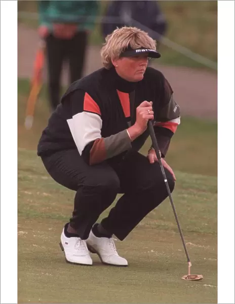 LAURA DAVIES AT THE FORD GOLF CLASSIC AT CHART HILLS KENT 19  /  05  /  1995