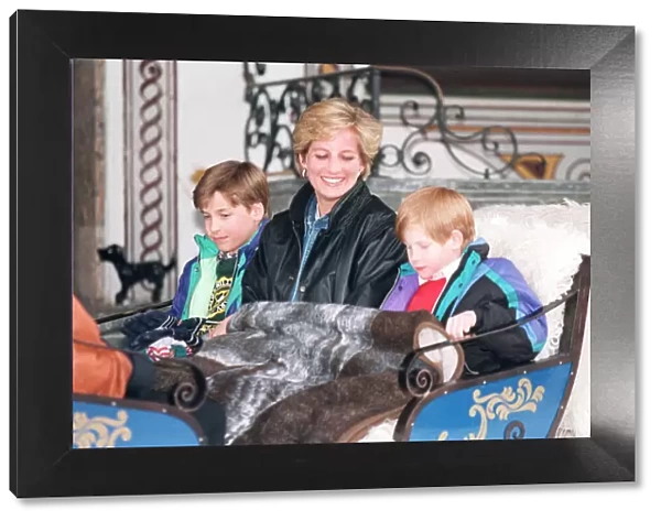 PRINCESS DIANA WITH WILLIAM AND HARRY ON HOLIDAY IN LECH