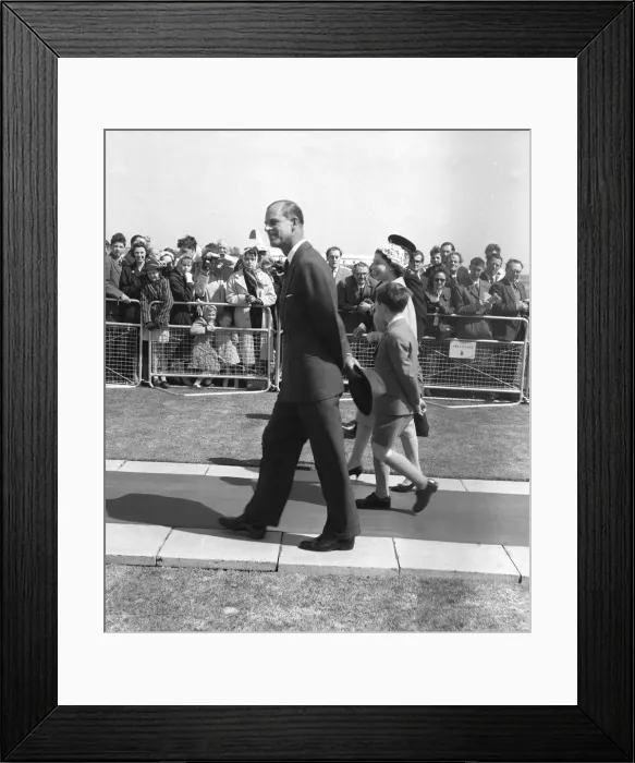 Framed Print : DUKE OF EDINBURGH, PRINCE PHILIP ARCHIVE - The Queen, Prince Phillip Framed Print : DUKE OF EDINBURGH, PRINCE PHILIP ARCHIVE - The Queen, Prince Phillip