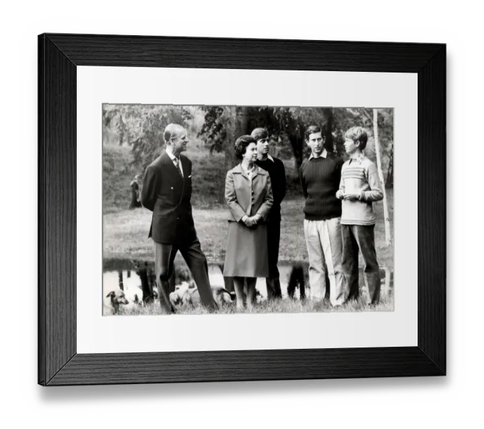 Framed Print : Queen Elizabeth II and Prince Philip with Prince Charles, Prince Andrew and Prince Edward Framed Print : Queen Elizabeth II and Prince Philip with Prince Charles, Prince Andrew and Prince Edward