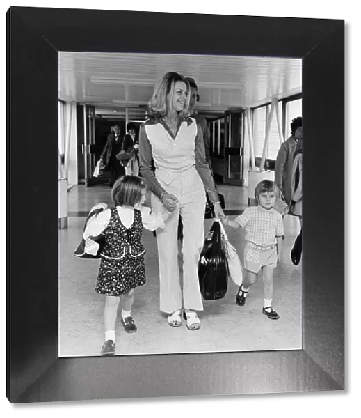 Honor Blackman with her children Barnaby and Lottie - September 1971