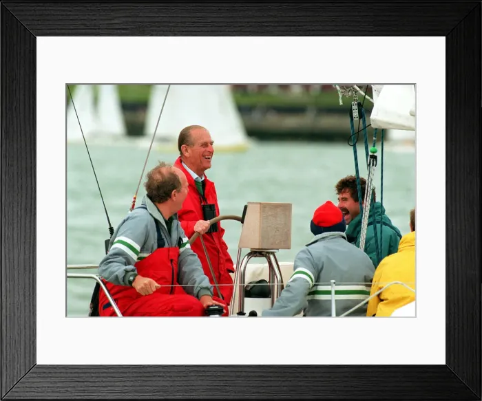 Framed Print : THE DUKE OF EDINBURGH SAILING HIS YATCH DURING COWES WEEK. AUGUST 1992 Framed Print : THE DUKE OF EDINBURGH SAILING HIS YATCH DURING COWES WEEK. AUGUST 1992
