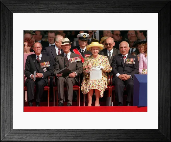 Framed Print : King Hussein of Jordan with Queen Elizabeth II and Prince Philip Framed Print : King Hussein of Jordan with Queen Elizabeth II and Prince Philip