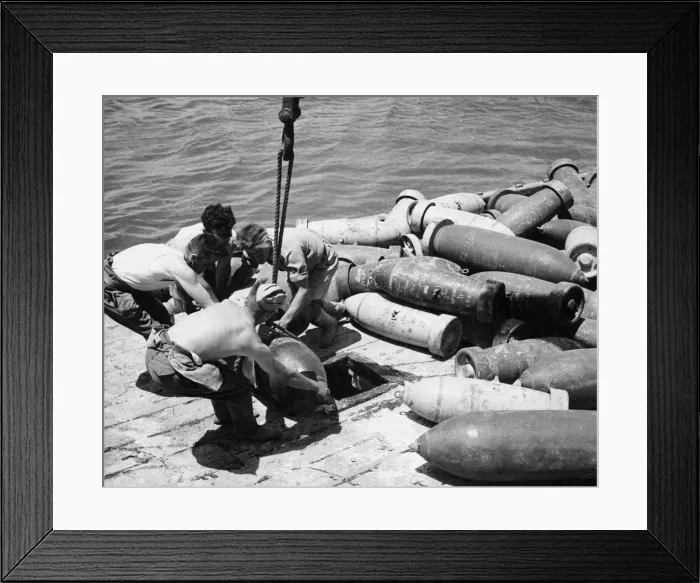 Framed Print : MALTA GETS ITS SUPPLIES. Despite strenuous efforts of the enemy to prevent Framed Print : MALTA GETS ITS SUPPLIES. Despite strenuous efforts of the enemy to prevent