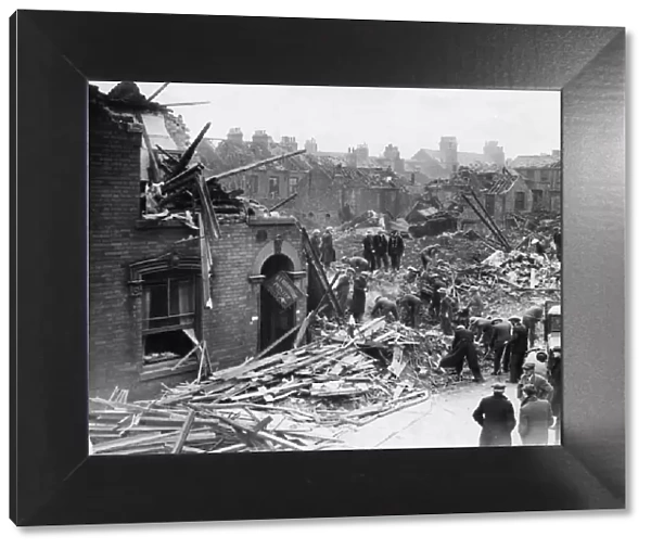 The aftermath of an air raid on Hull, Yorkshire, 31st March 1941