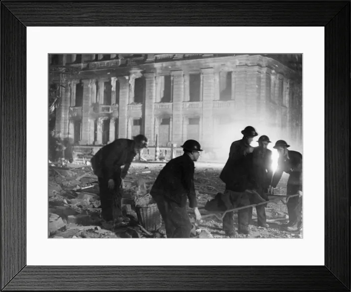 Framed Print : Fireman at Cheapside, centre of London, during another night of air raids from the German Framed Print : Fireman at Cheapside, centre of London, during another night of air raids from the German