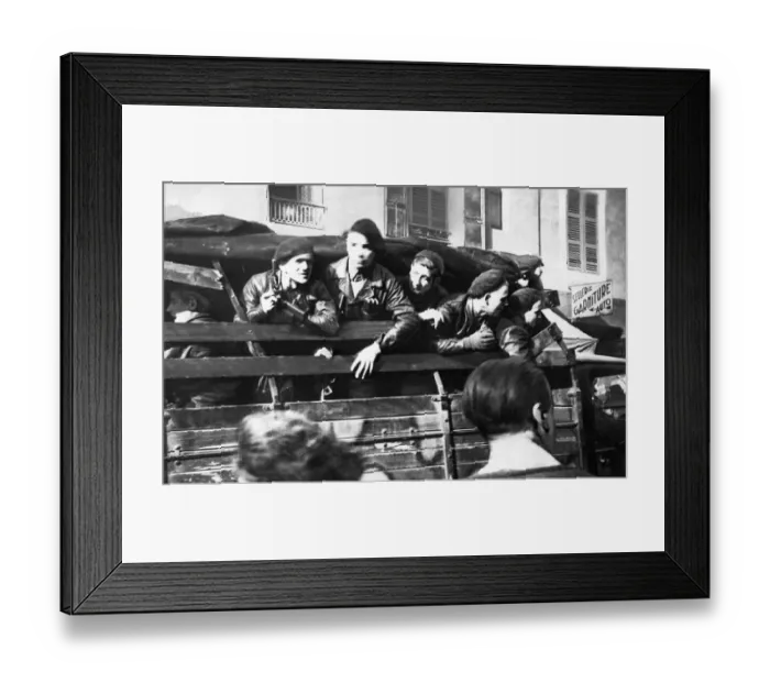 Framed Print : Men of the Maquis de l Ain et du Haut-Jura, the French partisans