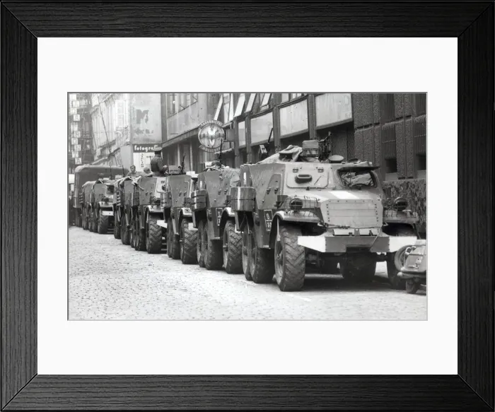 Framed Print : THE RUSSIAN ARMY ON THE STREETS OF PRAGUE, CZECHOSLOVAKIA - DURING THE UPRISING OF 1968 Framed Print : THE RUSSIAN ARMY ON THE STREETS OF PRAGUE, CZECHOSLOVAKIA - DURING THE UPRISING OF 1968
