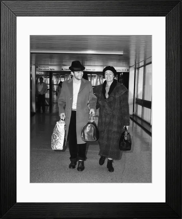 Framed Print : Lee Thompson, founder and saxophonist of music group Madness Framed Print : Lee Thompson, founder and saxophonist of music group Madness