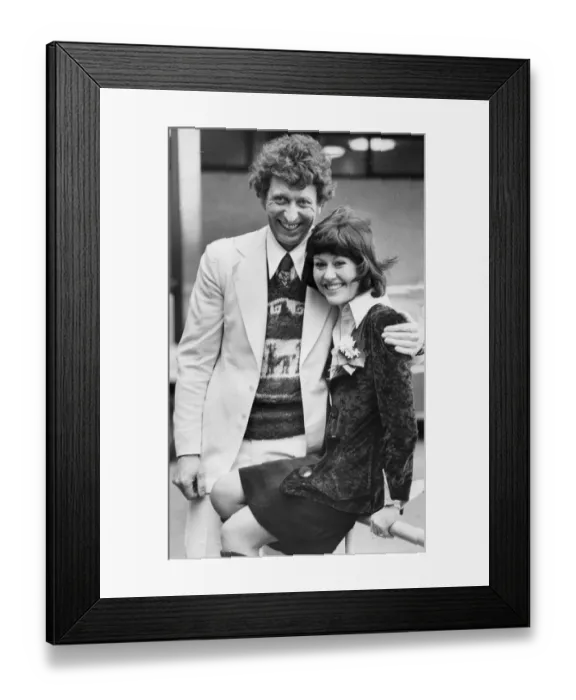 Framed Print : Tom Baker and co-star Elizabeth Sladen at Doctor Who photocall - February 1974 Framed Print : Tom Baker and co-star Elizabeth Sladen at Doctor Who photocall - February 1974