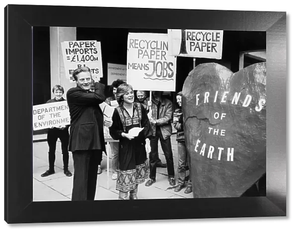 Michael Heseltine confronts Friends of the Earth protestors at Department of Environment