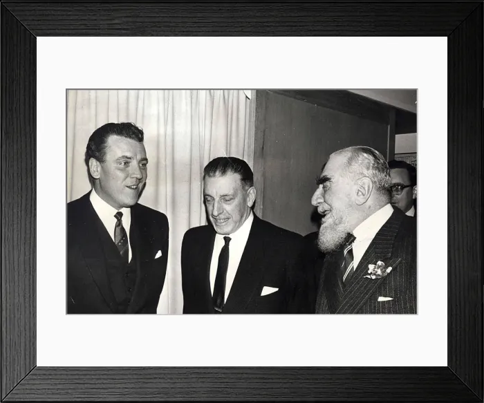 Framed Print : EAMONN ANDREWS, SEAN LEMASS AND NUBAR GUBENKIAN AT THE OPENING OF THE IRISH CENTRE Framed Print : EAMONN ANDREWS, SEAN LEMASS AND NUBAR GUBENKIAN AT THE OPENING OF THE IRISH CENTRE