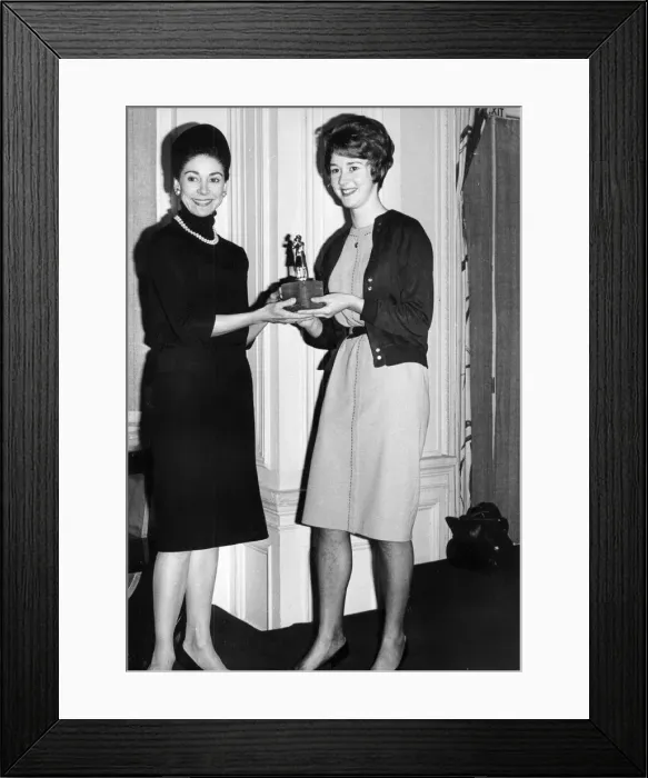 Framed Print : Margot Fonteyn presenting award to young dancer - February 1964 20 / 02 / 1964 Framed Print : Margot Fonteyn presenting award to young dancer - February 1964 20 / 02 / 1964