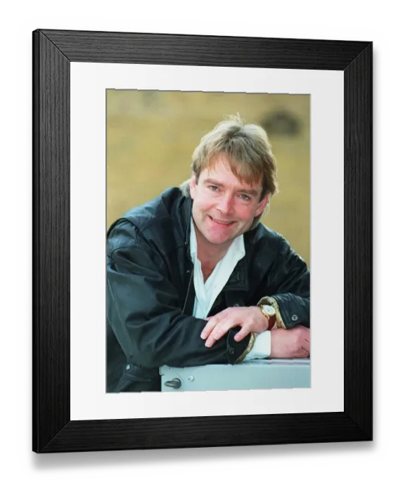 Framed Print : ROBERT DUNCAN - ACTOR 16 / 11 / 1994 Framed Print : ROBERT DUNCAN - ACTOR 16 / 11 / 1994