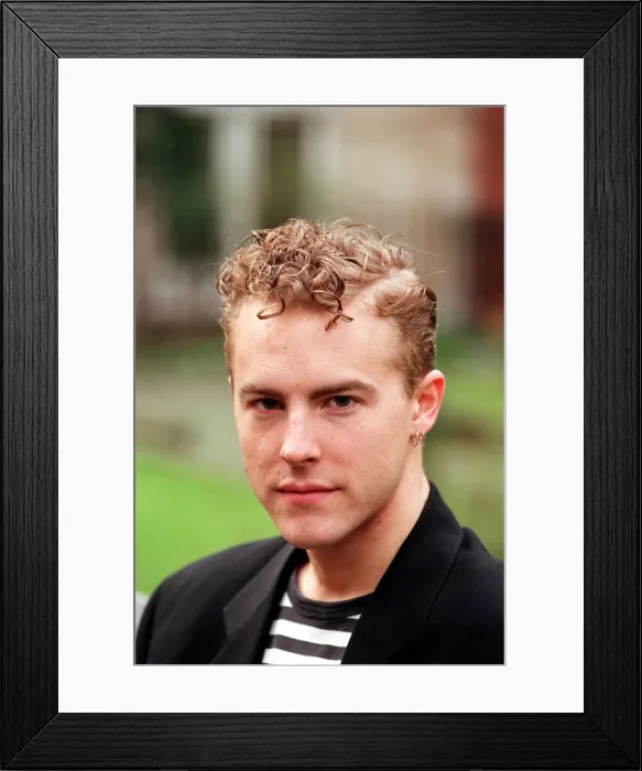 Framed Print : SAM WEST, ACTOR - 26 / 02 / 1993 Framed Print : SAM WEST, ACTOR - 26 / 02 / 1993