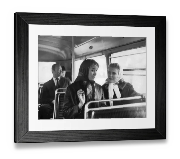 Framed Print : Juliet Mills sitting on bus with fellow actress Julia Lockwood - November 1960 Framed Print : Juliet Mills sitting on bus with fellow actress Julia Lockwood - November 1960