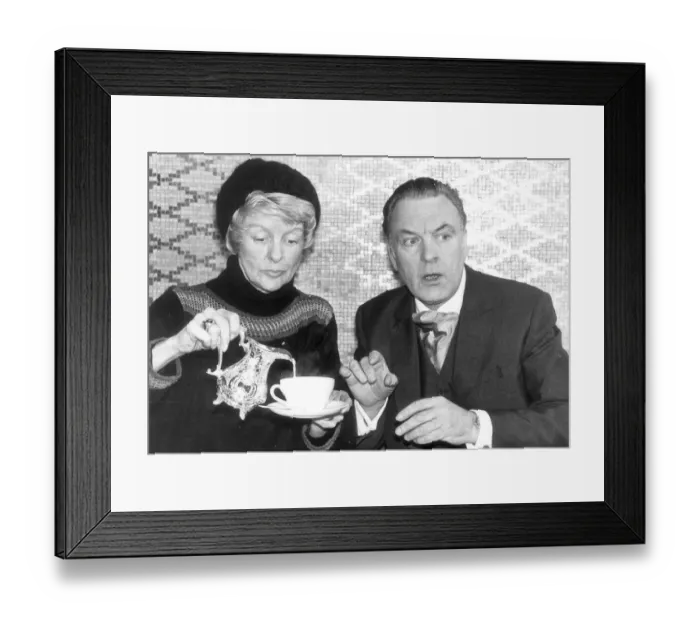Framed Print : DONALD SINDEN WITH ELAINE STRITCH IN LONDON WEEKEND T. V. - TWOs COMPANY 1978 Framed Print : DONALD SINDEN WITH ELAINE STRITCH IN LONDON WEEKEND T. V. - TWOs COMPANY 1978