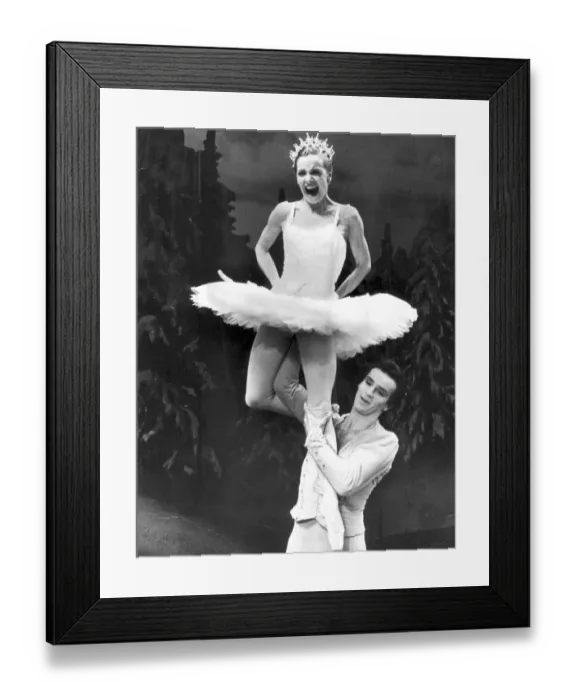 Framed Print : DOREEN WELLS AND PATRICE BART - BALLET DANCERS PRACTISING THE NUTCRACKER SUITE Framed Print : DOREEN WELLS AND PATRICE BART - BALLET DANCERS PRACTISING THE NUTCRACKER SUITE
