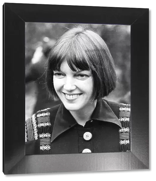 Mary Quant smiling at press call - April 1972 01  /  04  /  1972