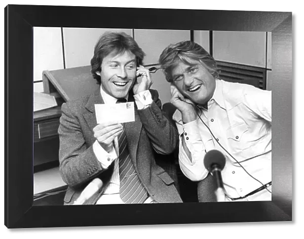 Roddy Llewellyn and Pete Murray in radio studio - June 1978 28  /  06  /  1978