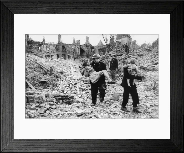 Framed Print : Moorfields Hospital, City Road, completely flattened after air raid during World War II