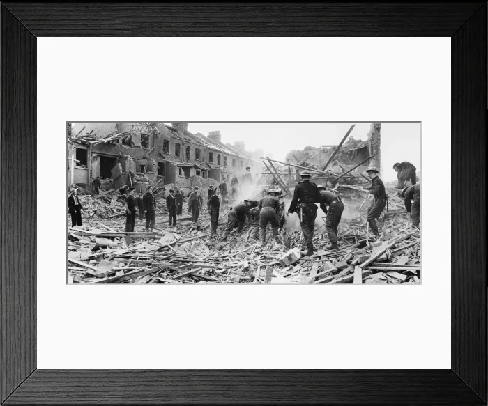 Framed Print : Buxton & Underwood Street, E1. Flying bomb incident in Southern England showing Framed Print : Buxton & Underwood Street, E1. Flying bomb incident in Southern England showing
