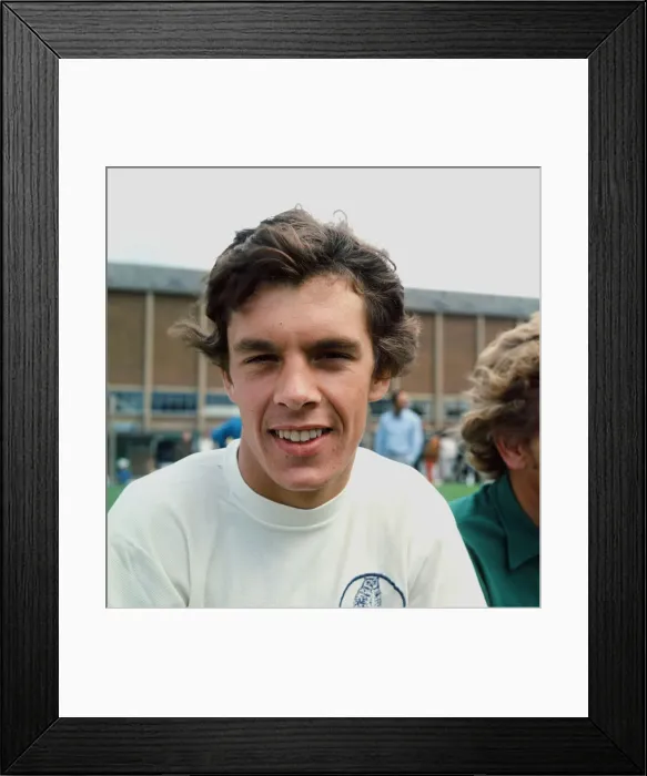 Framed Print : Leeds United footballer Joe Jordon seen here during training August 1971 b Framed Print : Leeds United footballer Joe Jordon seen here during training August 1971 b