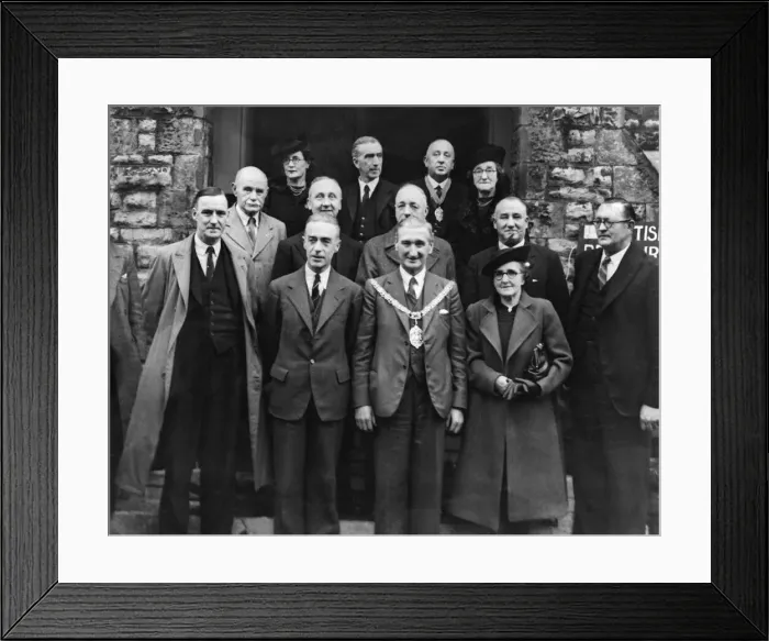 Framed Print : Group shot taken at the opening of Barrys first British restaurant by the Mayor Framed Print : Group shot taken at the opening of Barrys first British restaurant by the Mayor