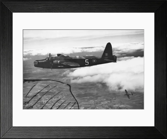 Framed Print : Picture shows a Wellington aeroplane, (number N2887 on the tail wing Framed Print : Picture shows a Wellington aeroplane, (number N2887 on the tail wing