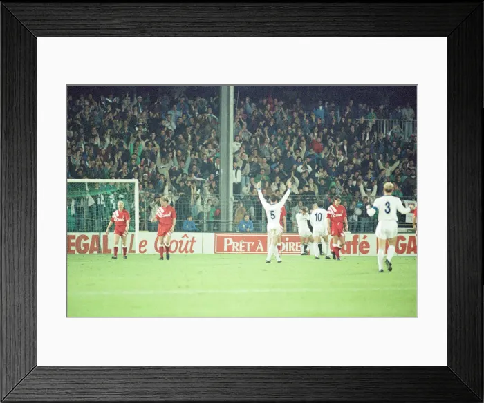 Framed Print : Auxerre 2-0 Liverpool, UEFA Cup Second Round 1st Leg match at Stade de l Framed Print : Auxerre 2-0 Liverpool, UEFA Cup Second Round 1st Leg match at Stade de l