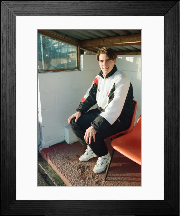 Framed Print : Jamie Redknapp, who is to play his last game for Bournemouth. 13th January 1991 Framed Print : Jamie Redknapp, who is to play his last game for Bournemouth. 13th January 1991