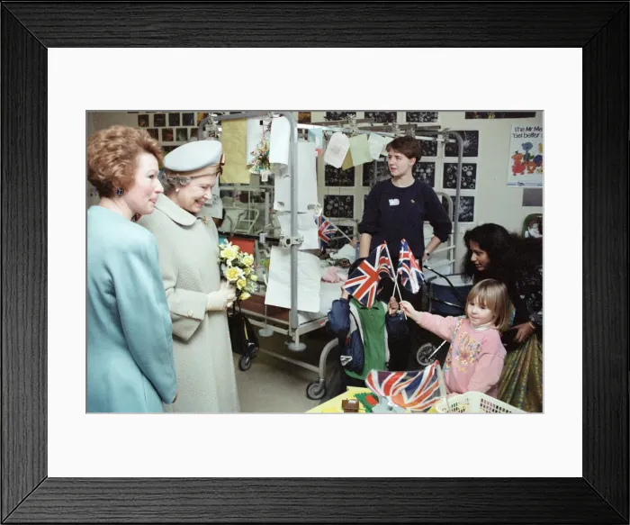 Framed Print : Queen Elizabeth II visits Leicester Royal Infirmary to open the Windsor Building