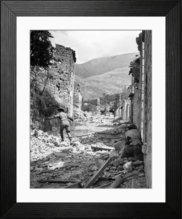 Framed Print : Fighting in Piedmont, Italy. June 1944
